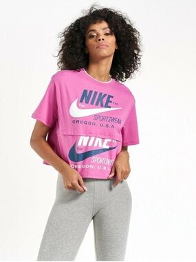 Nike Sportswear Icon Clash Graphic T-Shirt Top Cosmic Fuchsia Pink Women S